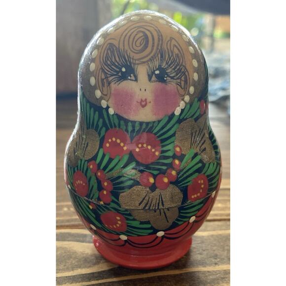 Vintage Hand-painted Russian Wooden Matryoshka Stacking Nesting Dolls Set of 5 - Picture 5 of 5